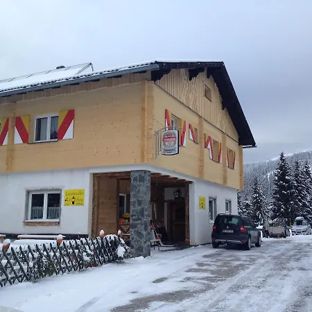 Alpengasthaus Sonnhof אורחן *